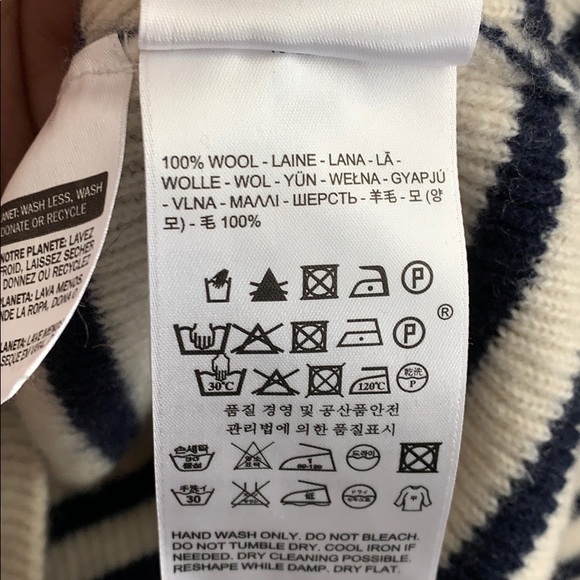 Levi’s Cropped Wool sweater - Picture 4 of 4